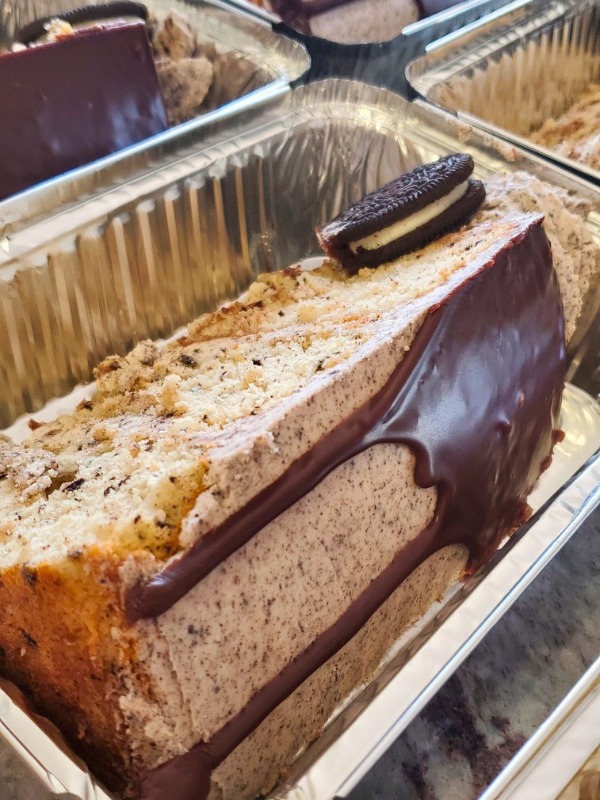 OREO Cake Slice
