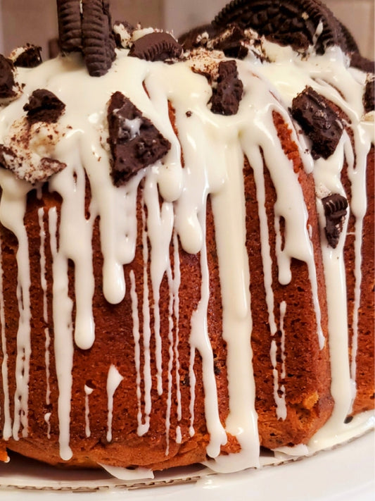 Cookies and Cream Pound Cake